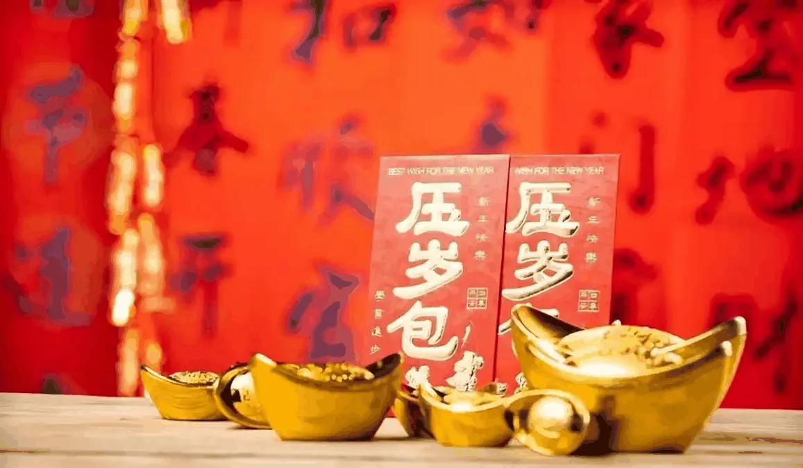 What Are the Traditions of Gift-Giving and Red Envelopes During Chinese New Year?