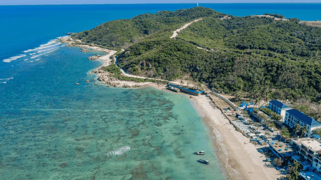 Is It Worth Traveling to China for the Beaches?