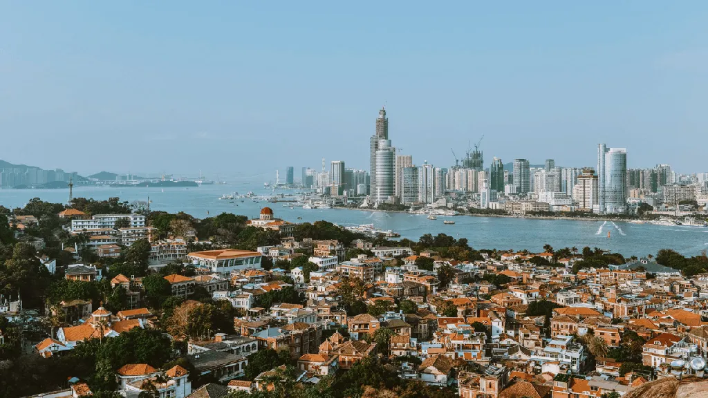 Ready to Explore the Middle Kingdom?